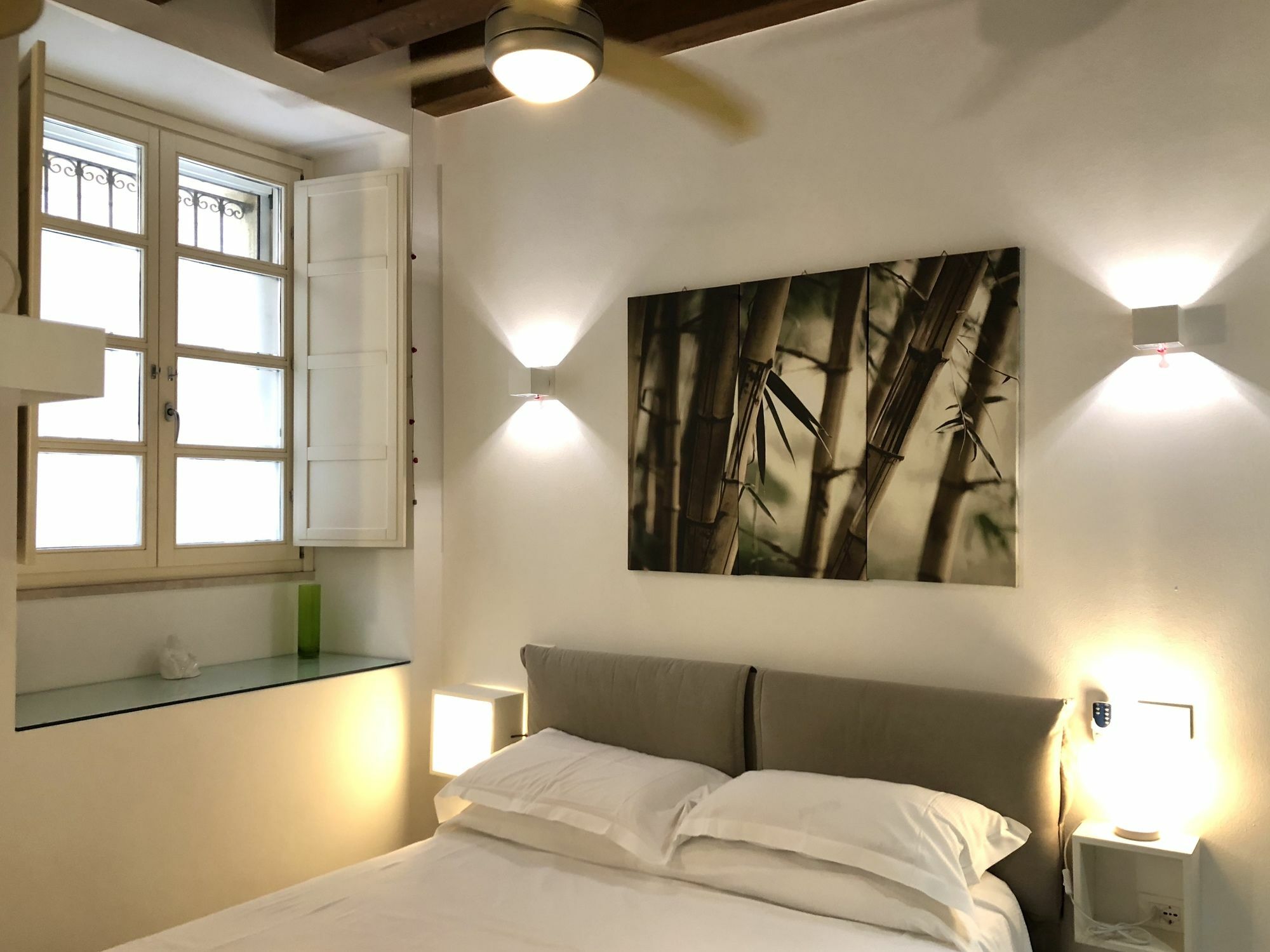 Martini Rooms Castello Каляри Екстериор снимка