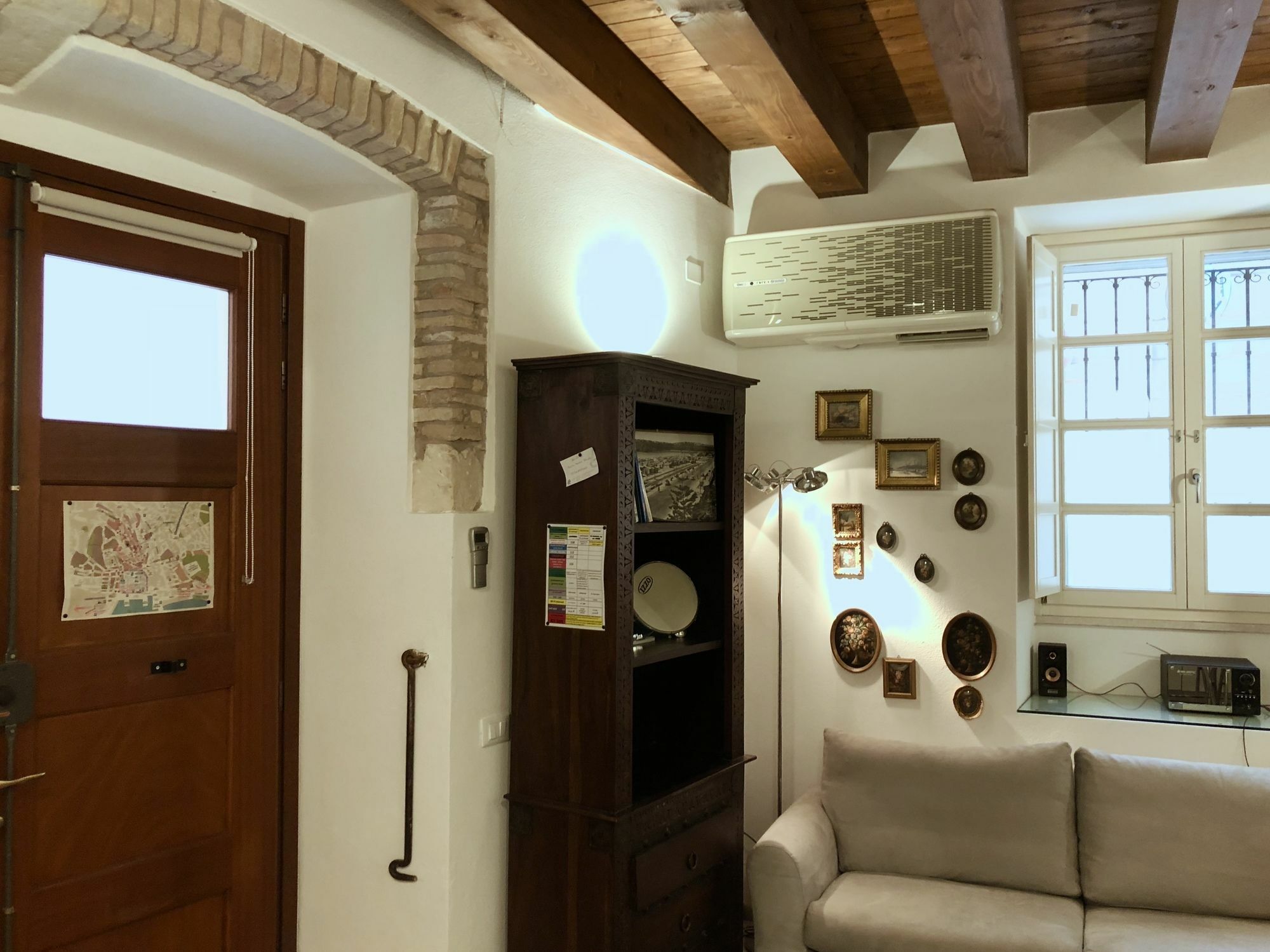 Martini Rooms Castello Каляри Екстериор снимка